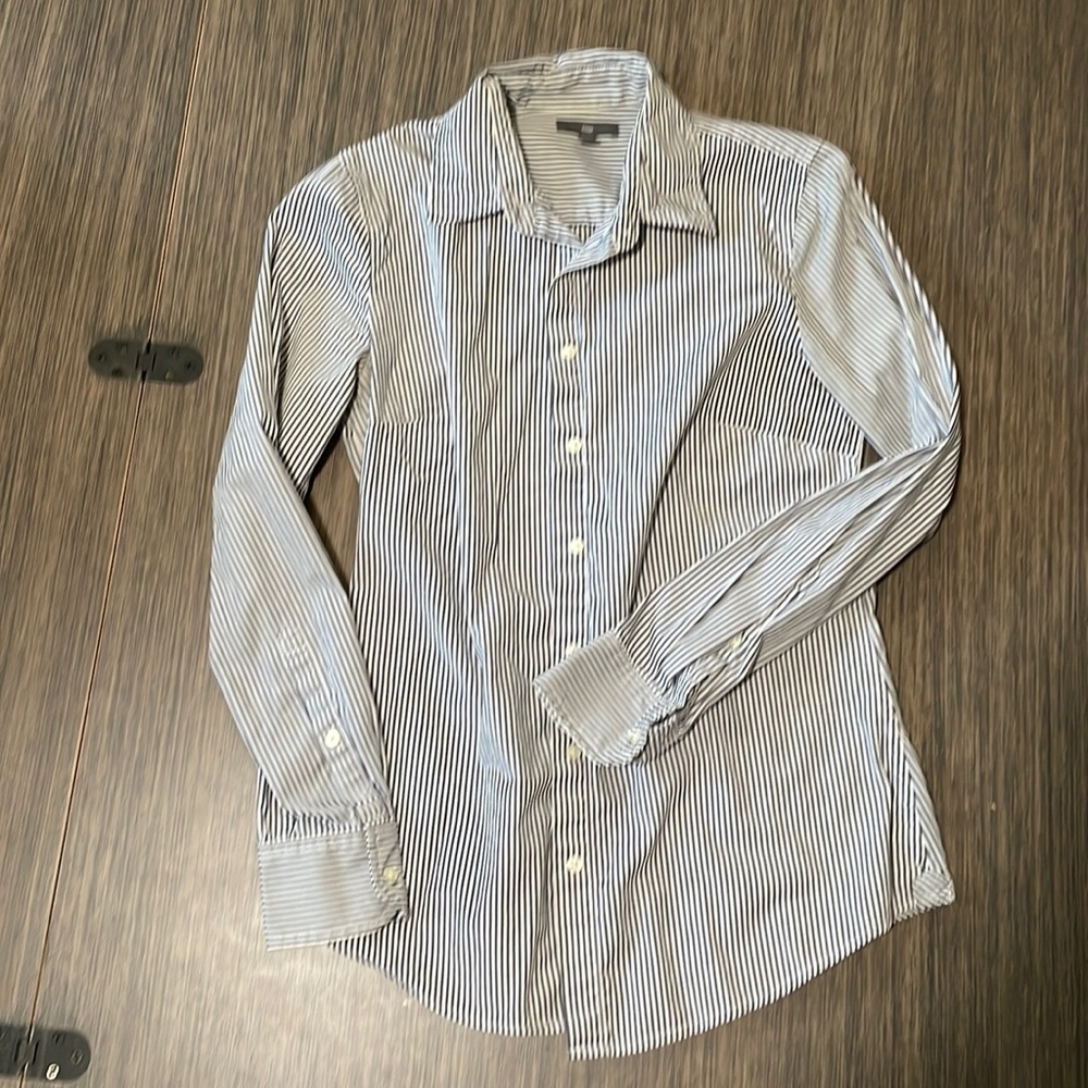 Gap striped button down